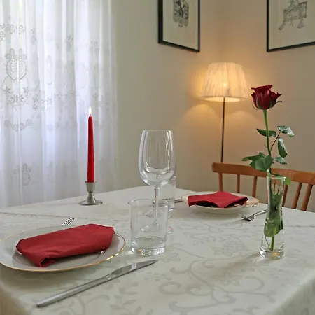 Quarto em Acomodações Particulares Del Gusto
